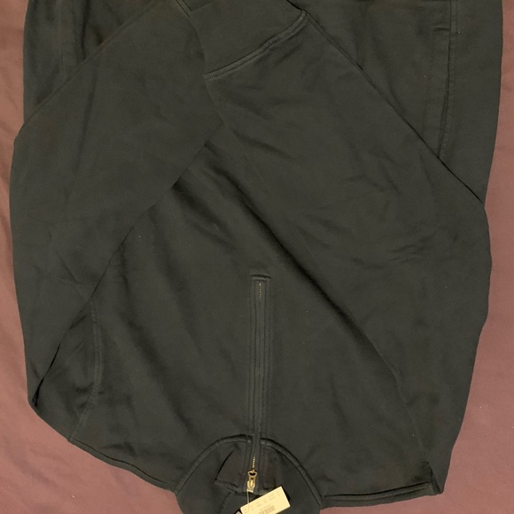 Turtle Neck Sweat Shirt - Picture 3 of 4